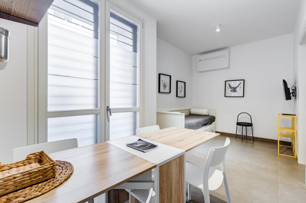 Bdc - Classy Loft In Trastevere Lägenhet *